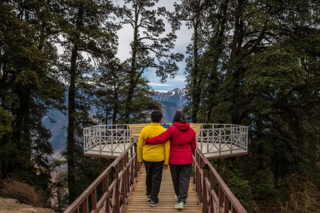 _0020_big-dipper-glamping-mountain-views